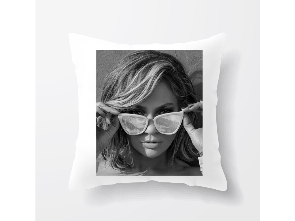 Jennifer Lopez vankúš