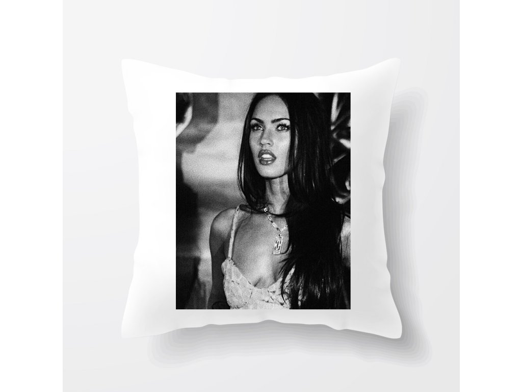 Megan Fox vintage vankúš
