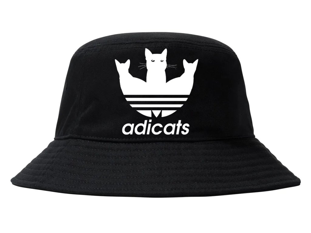 Adicats čiapka Adidas paródia