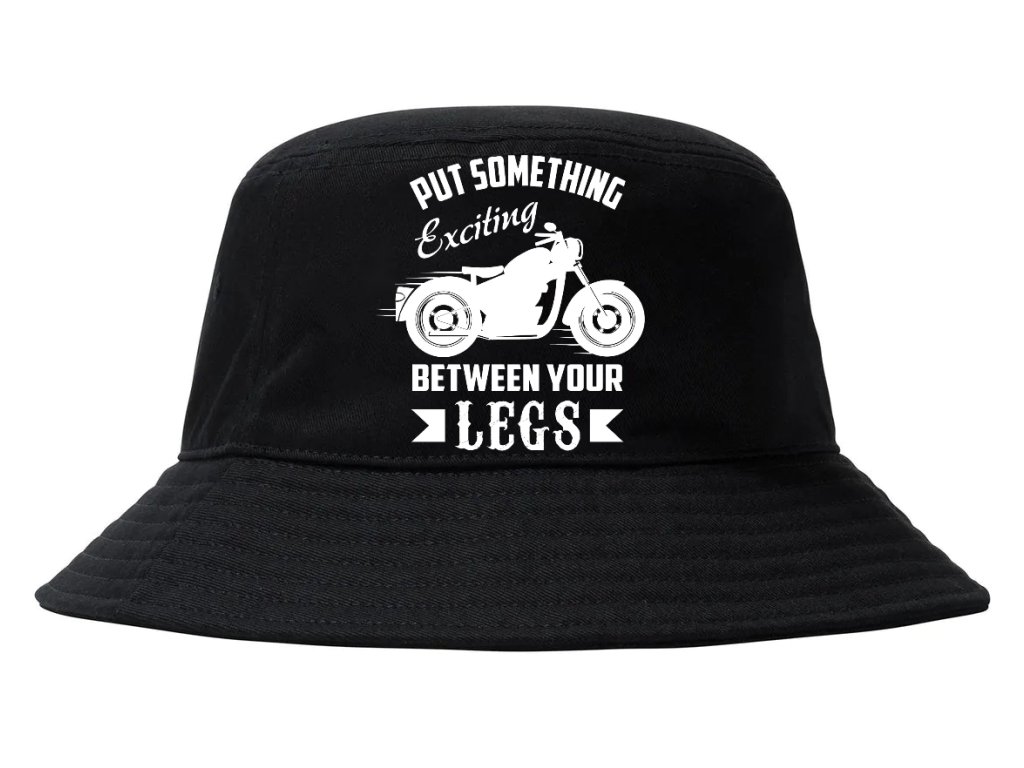Motocyklová čiapka, daj niečo medzi nohy