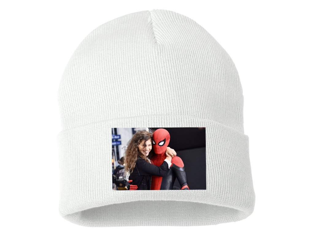 Pletená zimná čiapka Zendaya a Spider-Man