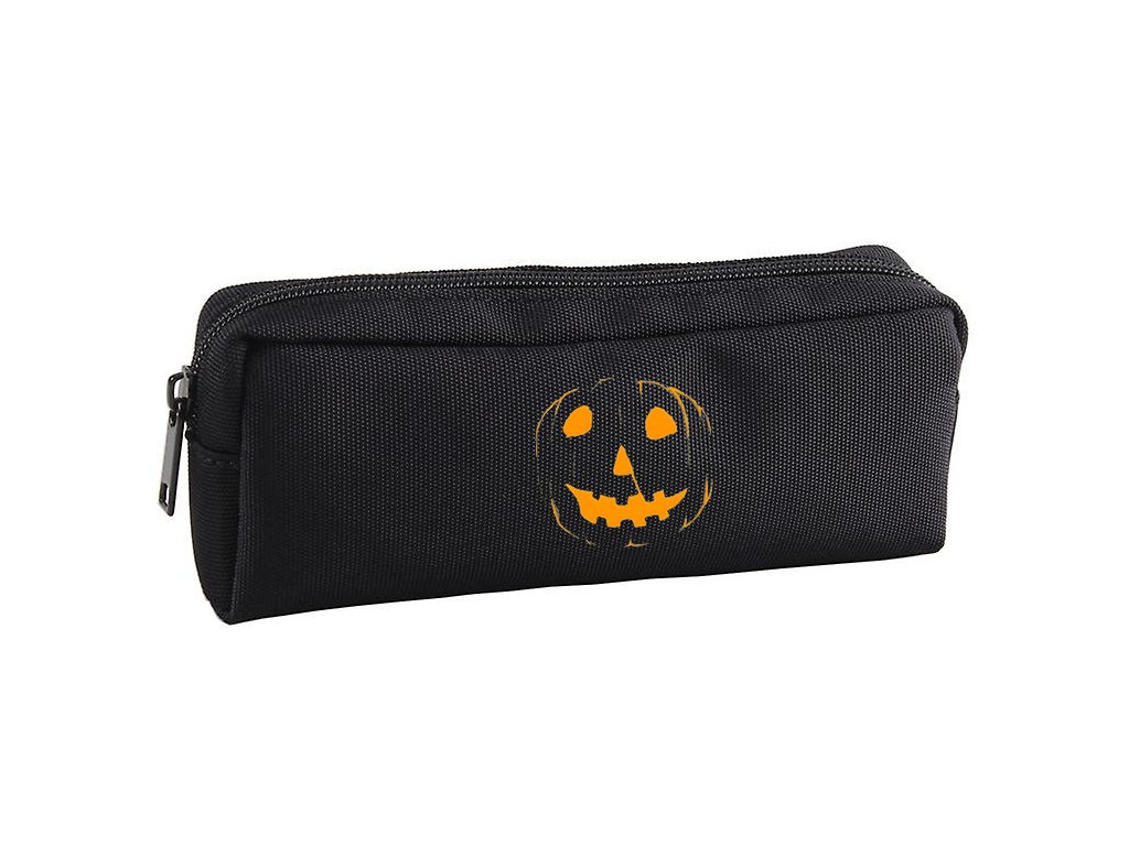 Školský peračník v sochárskom štýle na Halloween