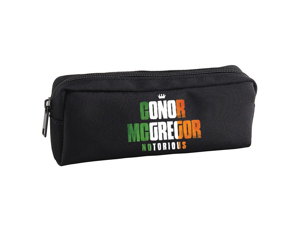 Notorický Conor McGregor školský peračník