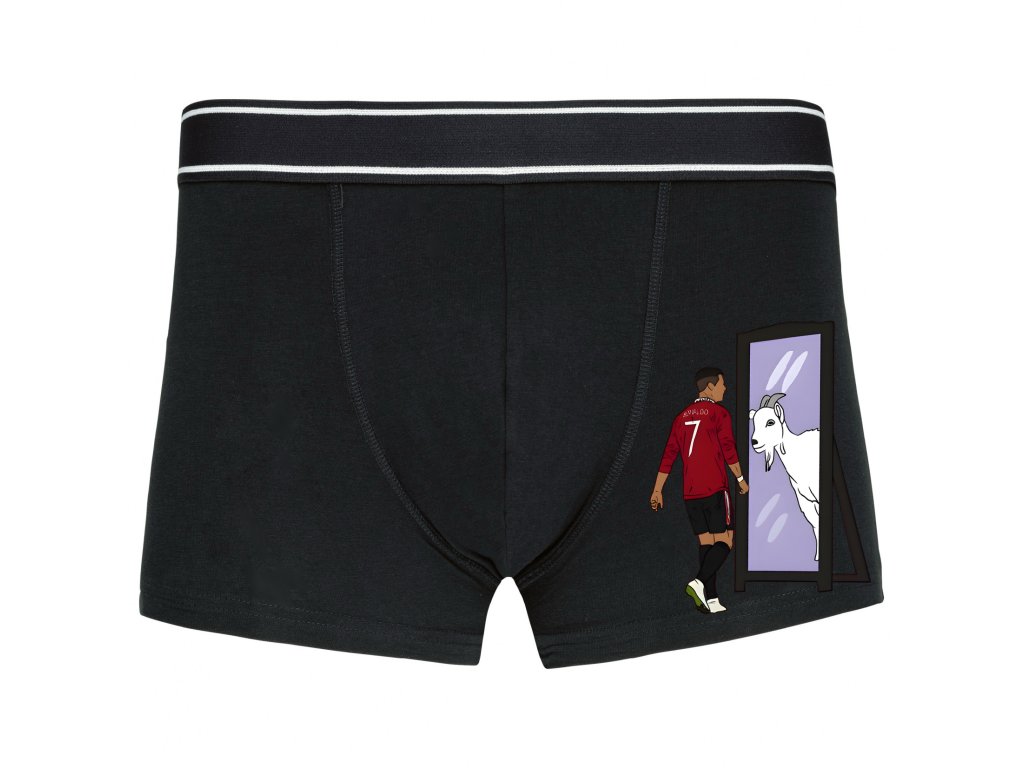 Ronaldove boxerky vidia kozu v zrkadle